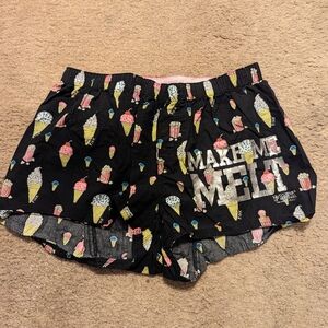6 used vs pink shorts xs/s